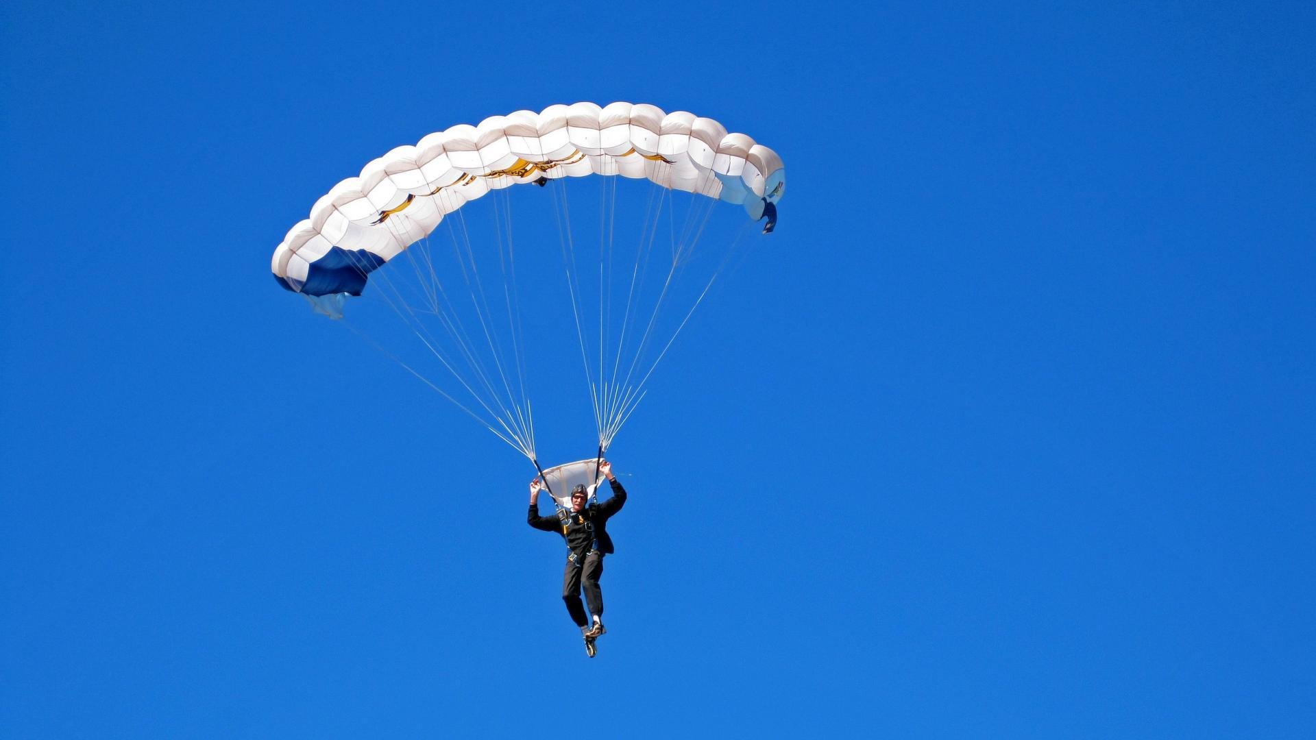 切斯特城客场击败唐卡斯特,实现客场不败战绩,球队士气正高,切斯特排名